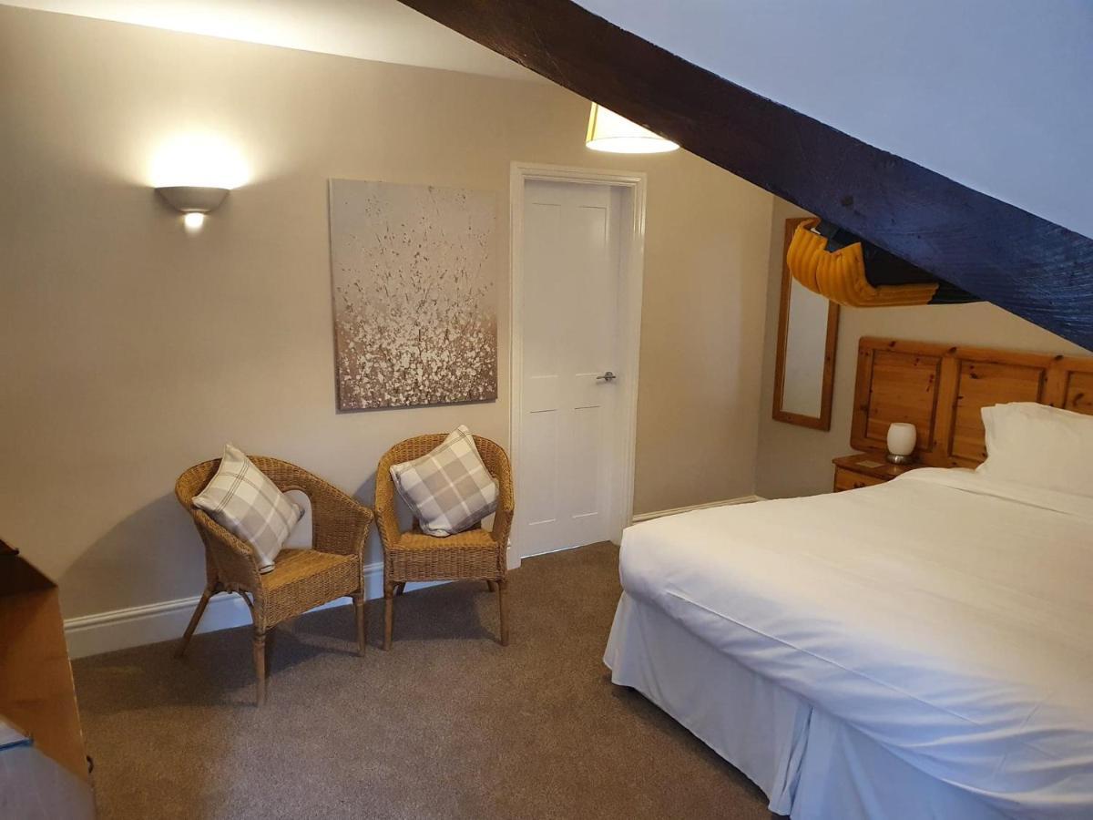 Swiss House B&B Каслтон Екстер'єр фото