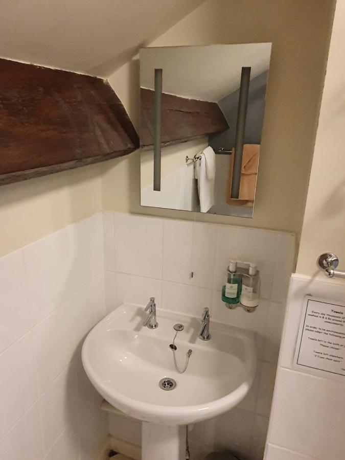 Swiss House B&B Каслтон Екстер'єр фото