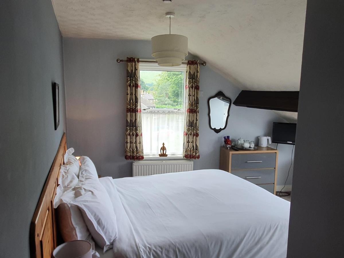 Swiss House B&B Каслтон Екстер'єр фото